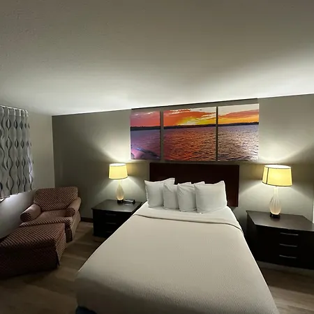 Days Inn & Suites By Wyndham Stevens Point Esterno foto