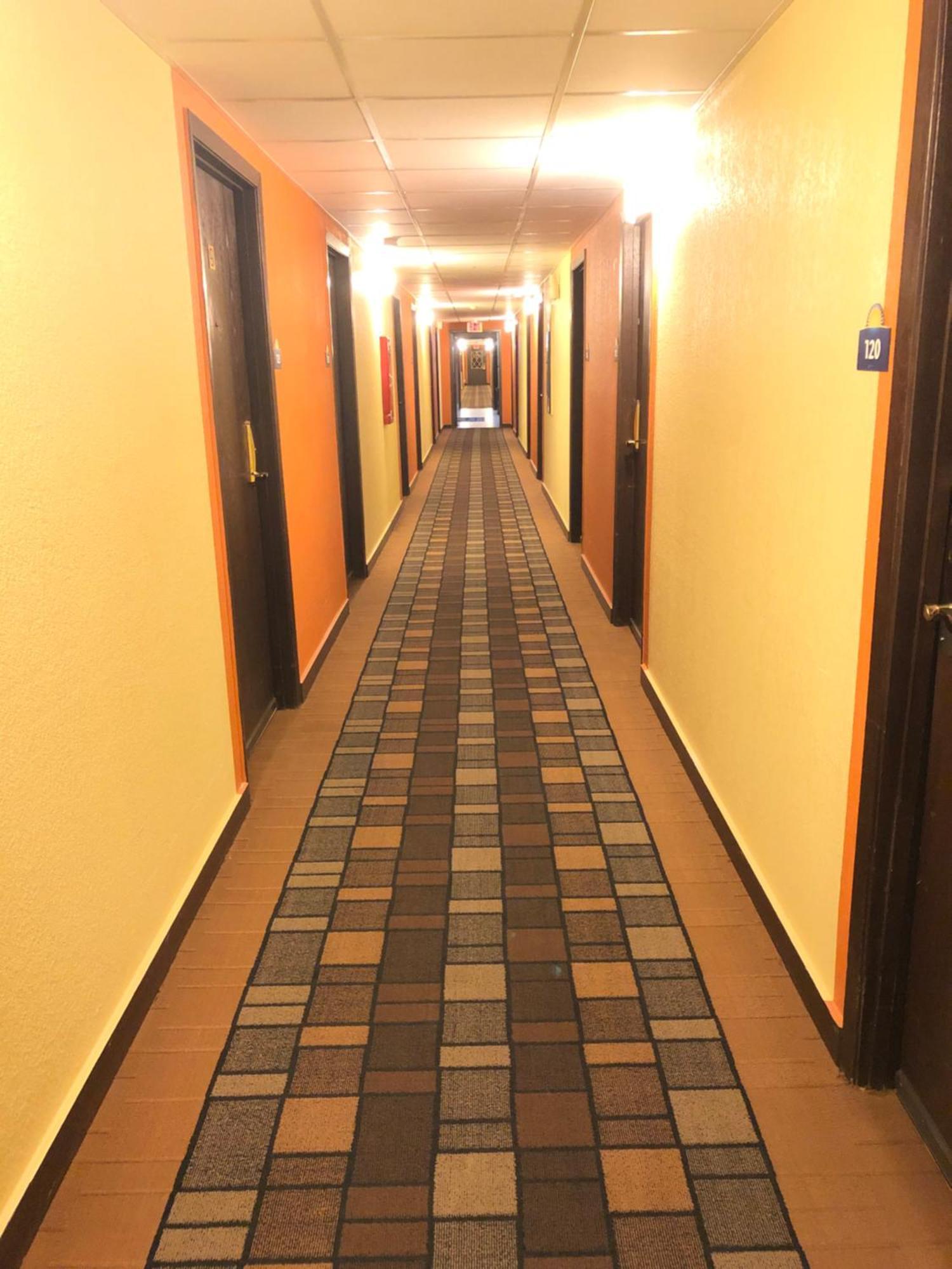 Hotel Days & By Wyndham 2*