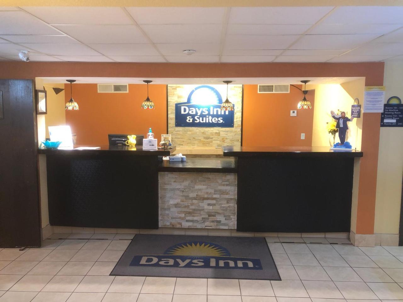 Hotel Days & By Wyndham 2*